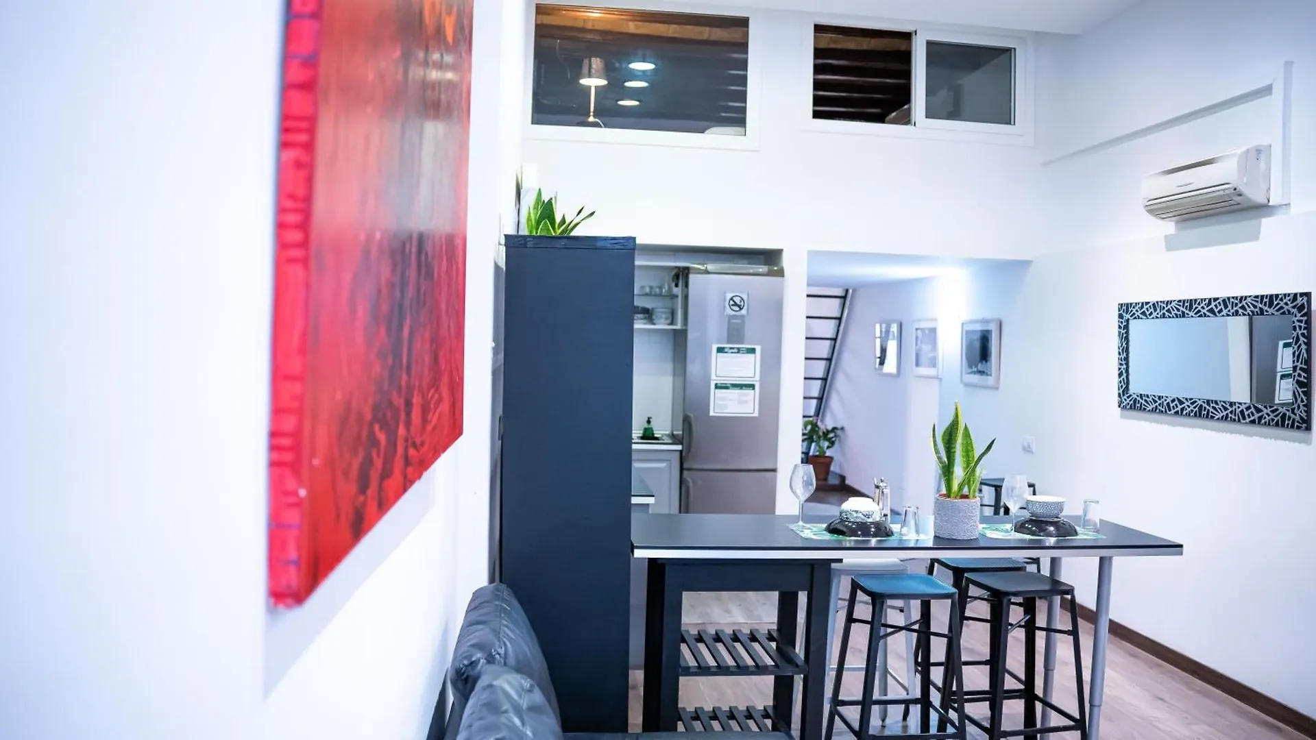 Apartment Next To Park Guell Barcelona
